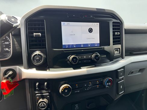 Used 2022 Ford F150 XLT w/ XTR Package AWD/4WD image 45