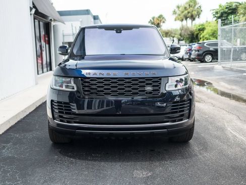 Used 2018 Land Rover Range Rover Supercharged AWD/4WD image 3