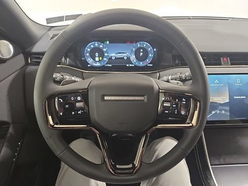 New 2026 Land Rover Range Rover Evoque Hoxton AWD/4WD image 13