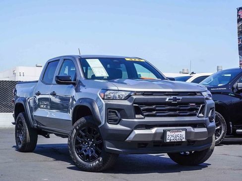 Used 2024 Chevrolet Colorado Trail Boss w/ Advanced Trailering Package AWD/4WD image 25