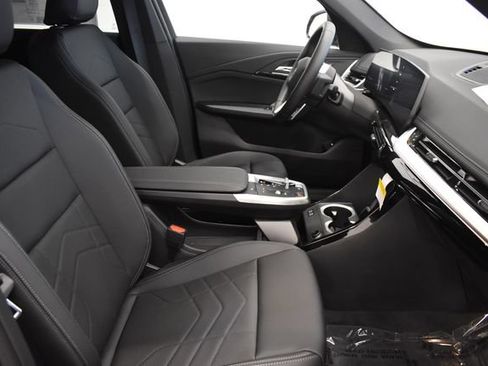 New 2026 BMW X1 xDrive28i w/ Convenience Package AWD/4WD image 19