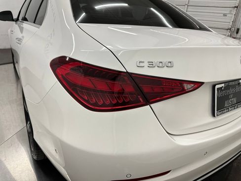 Used 2024 Mercedes-Benz C 300 Sedan image 12