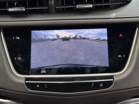 Certified 2022 Cadillac XT6 Luxury image 19