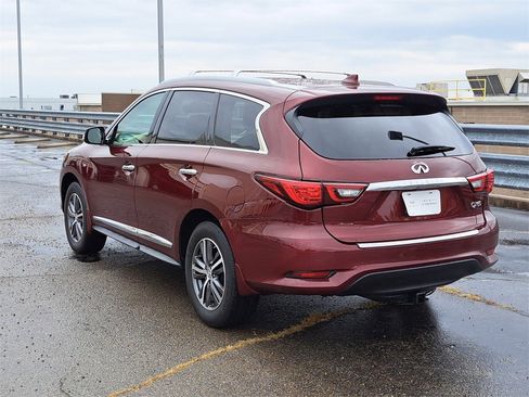 Used 2019 INFINITI QX60 Luxe w/ Essential Package image 3