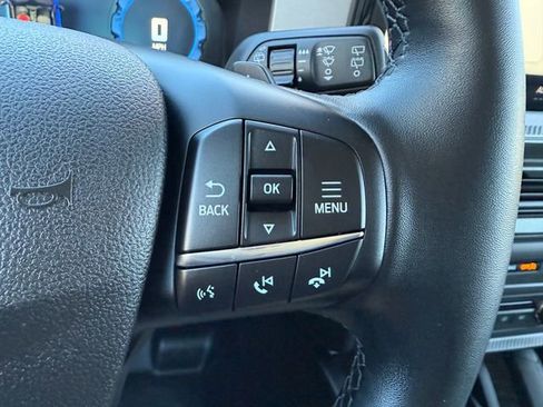 Used 2025 Ford Bronco Sport Badlands image 16