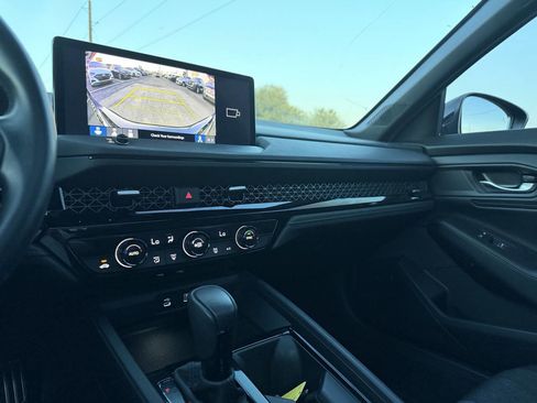 Used 2024 Honda Accord Sport image 8