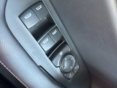 Used 2023 Chevrolet Blazer LT w/ Sound & Technology Package image 12