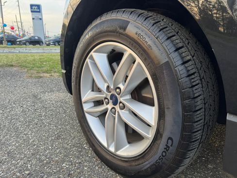Used 2015 Ford Edge SEL w/ Canadian Comfort Package AWD/4WD image 37