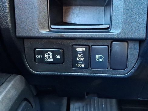 Certified 2019 Toyota Tacoma TRD Off-Road image 24