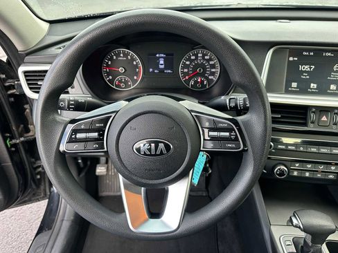 Used 2020 Kia Optima LX image 22