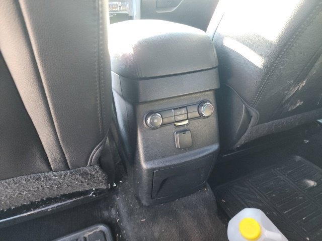 Used 2017 Ford Explorer XLT w/ Equipment Group 202A FWD image 38