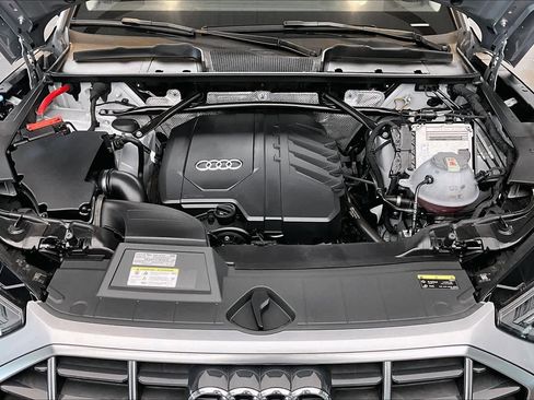 Certified 2023 Audi Q5 Premium w/ Convenience Package image 30