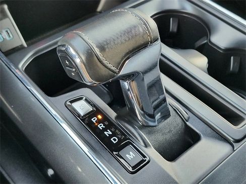 Certified 2022 Ford F150 XLT w/ Equipment Group 302A High image 26