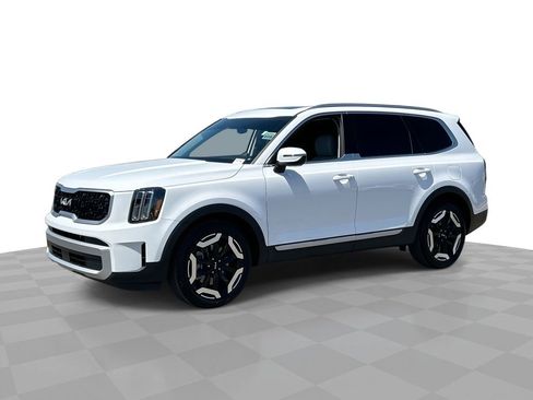 Used 2025 Kia Telluride EX image 1