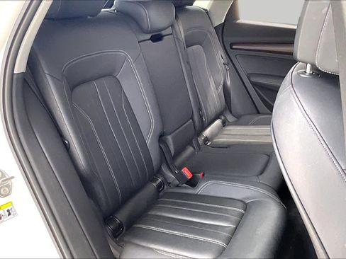 Used 2023 Audi Q5 2.0T Premium Plus w/ Premium Plus Package AWD/4WD image 20