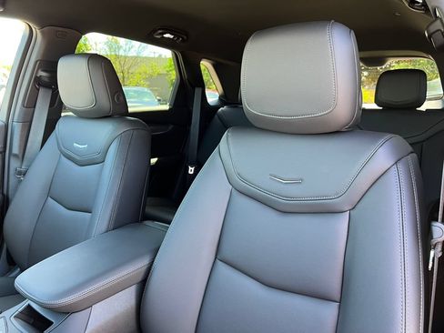 New 2026 Cadillac XT5 Luxury w/ LPO, Floor Liner Package AWD/4WD image 11