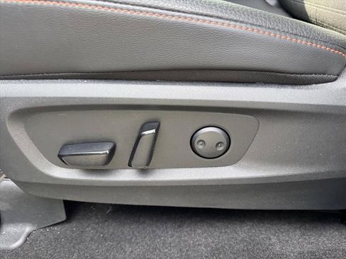Certified 2025 Nissan Pathfinder Rock Creek AWD/4WD image 16