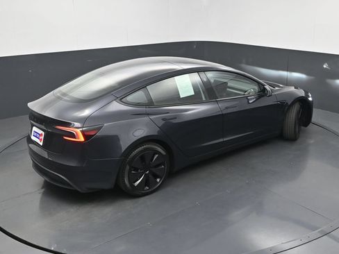 Used 2024 Tesla Model 3 Standard Range RWD image 34
