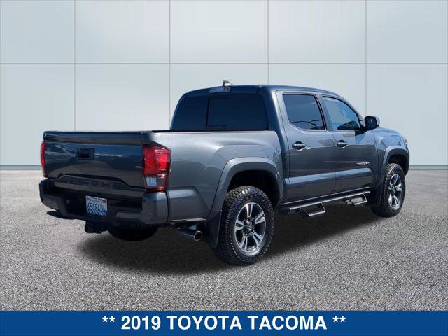 Used 2019 Toyota Tacoma TRD Sport w/ Technology Package RWD image 5
