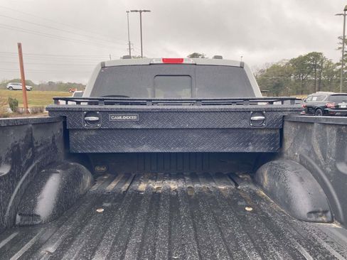 Used 2023 Ford F150 Lariat image 10