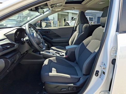 Certified 2025 Subaru Crosstrek 2.5i Premium AWD/4WD image 15
