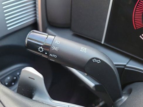 Used 2025 Hyundai Santa Fe SEL image 22