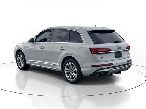 Used 2025 Audi Q7 3.0T Premium Plus w/ Premium Plus Package AWD/4WD image 5