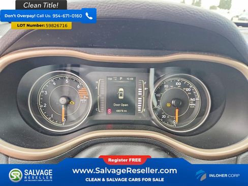 Used 2016 Jeep Cherokee Latitude FWD image 12