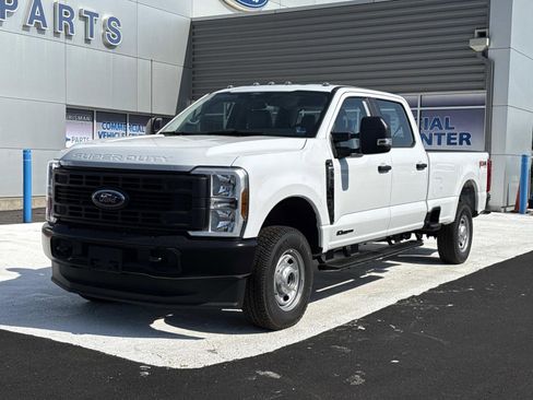 New 2026 Ford F250 4x4 Crew Cab Super Duty image 7
