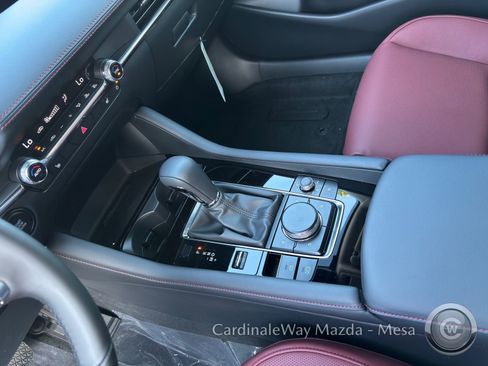 New 2026 MAZDA MAZDA3 Carbon image 19