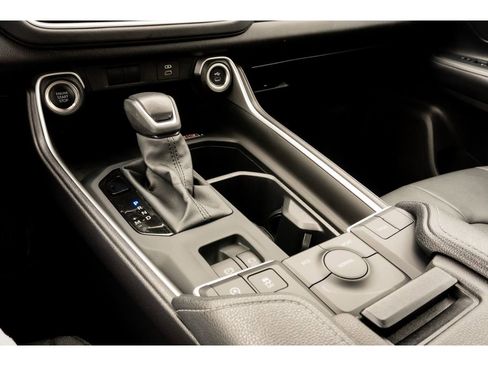 Used 2025 Toyota Grand Highlander FWD image 30