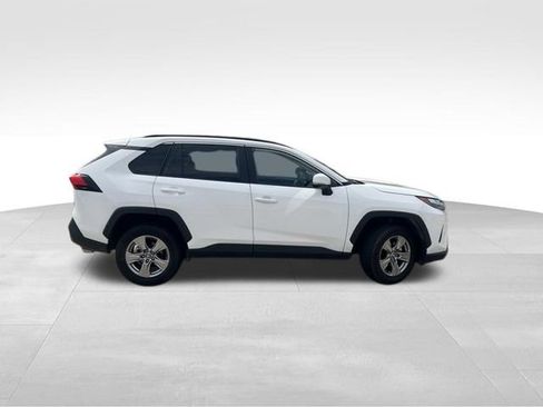 Used 2025 Toyota RAV4 XLE FWD image 10