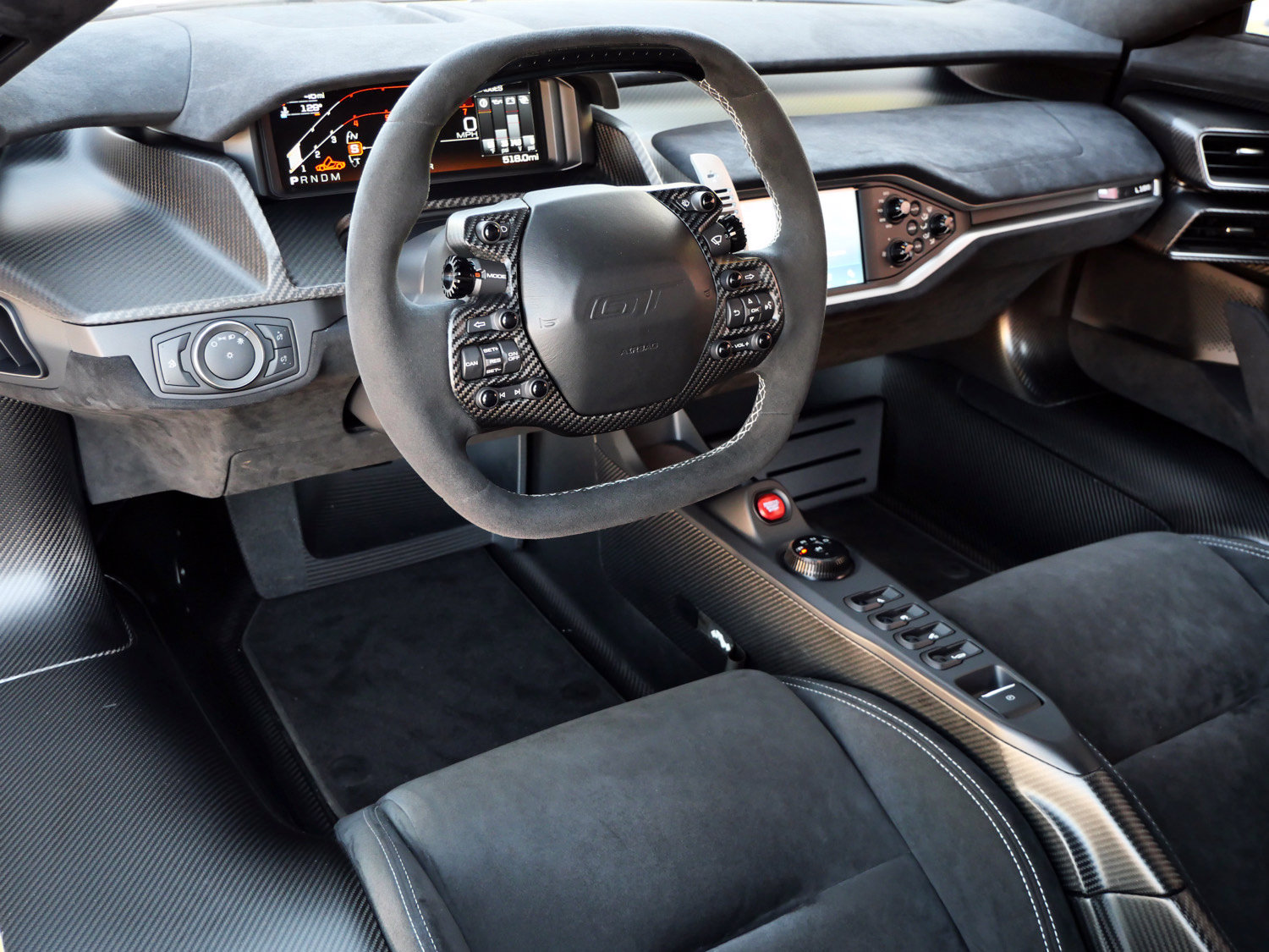Used 2020 Ford GT Carbon Series RWD image 7