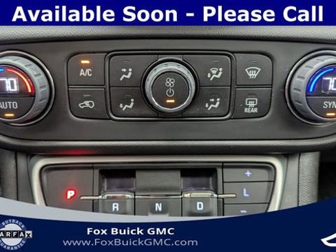 Certified 2023 GMC Terrain SLE w/ Driver Convenience Package AWD/4WD image 16