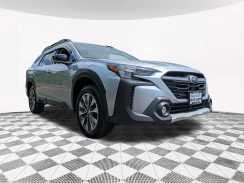 Certified 2024 Subaru Outback Limited XT AWD/4WD image 16