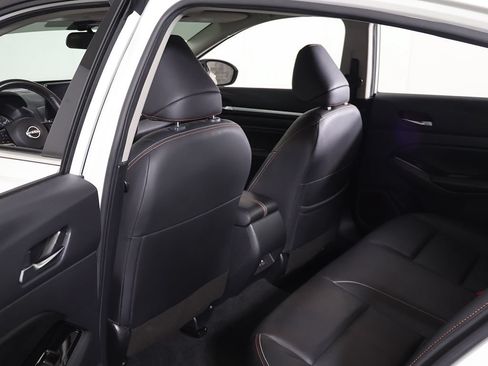 Used 2023 Nissan Altima 2.5 SR w/ SR Premium Package FWD image 27