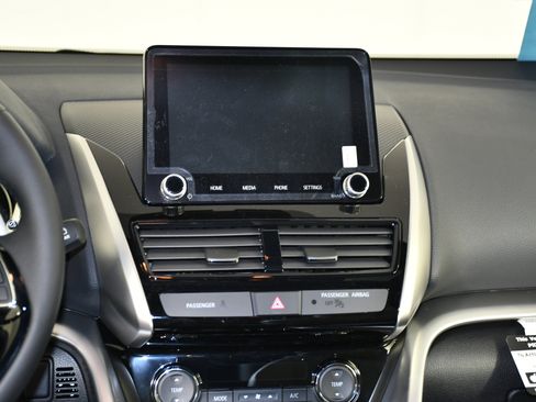 New 2026 Mitsubishi Eclipse Cross SEL AWD/4WD image 12