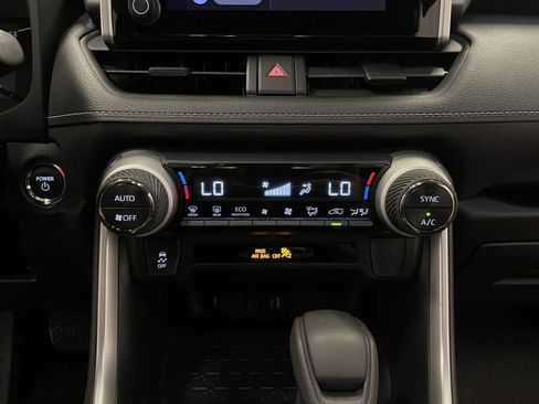 Used 2025 Toyota RAV4 XLE w/ Convenience Package AWD/4WD image 30