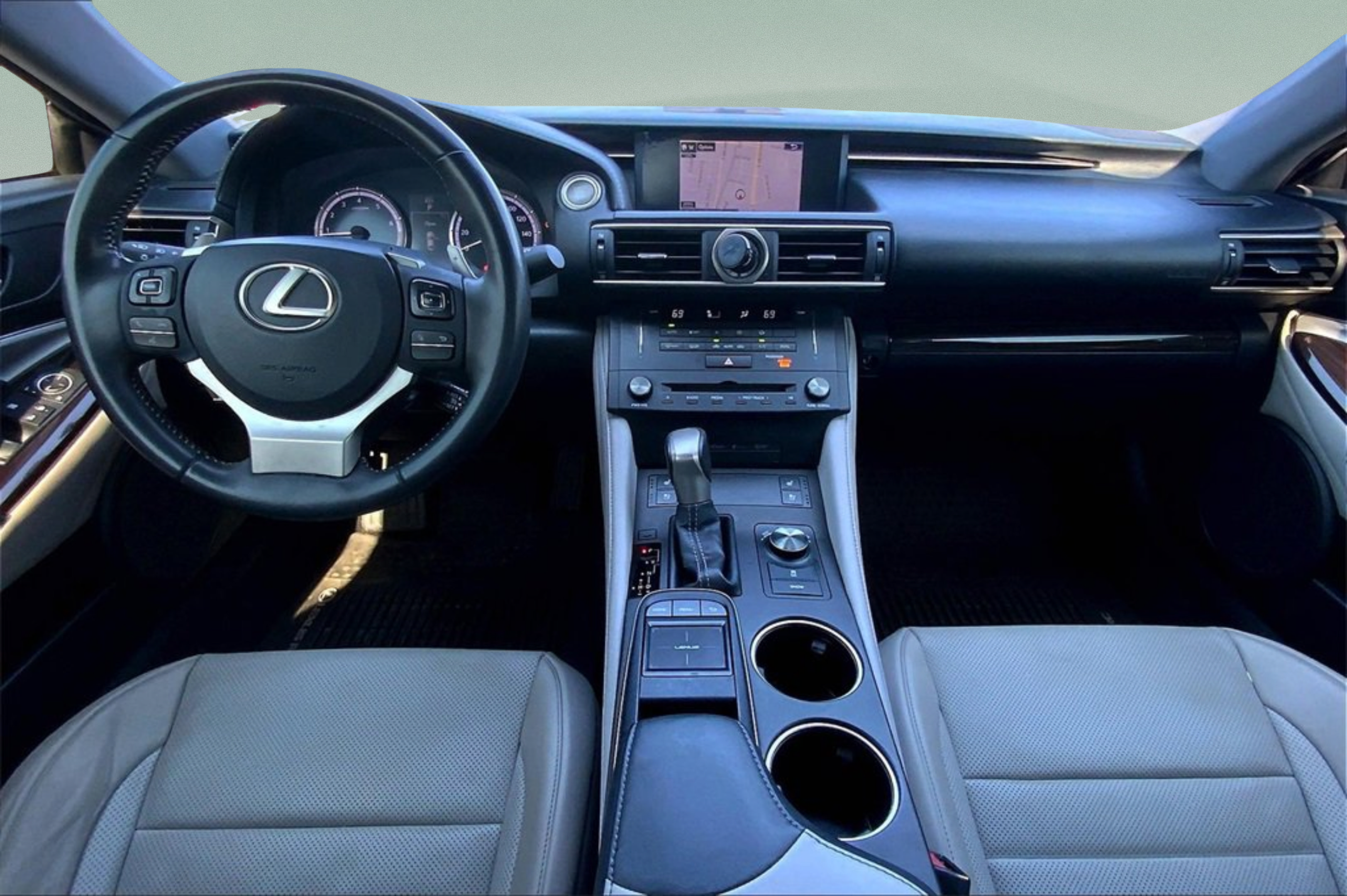Used 2015 Lexus RC 350 w/ Navigation System Package RWD image 14