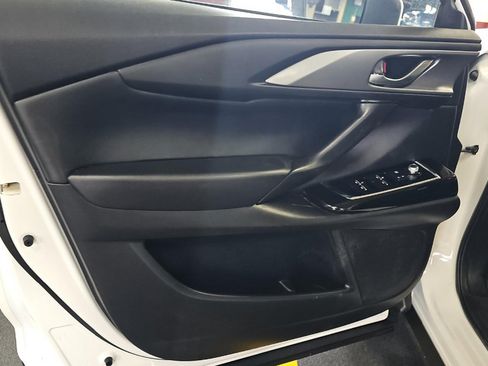 Used 2023 MAZDA CX-9 Touring Plus AWD/4WD image 15