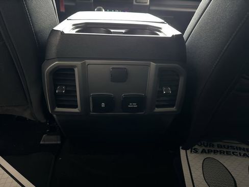 Used 2020 Ford F150 4x4 SuperCrew image 25