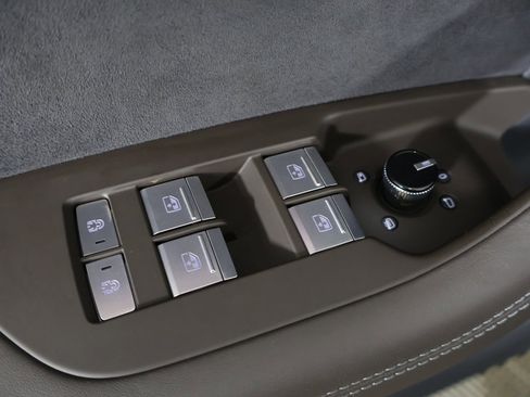 Used 2023 Audi A6 3.0T Prestige w/ Prestige Package image 43