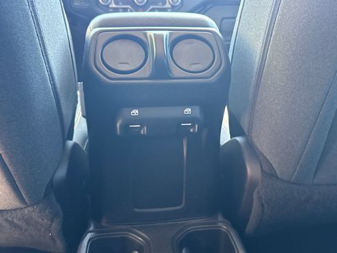 Used 2025 Jeep Wrangler Unlimited Sport AWD/4WD image 24