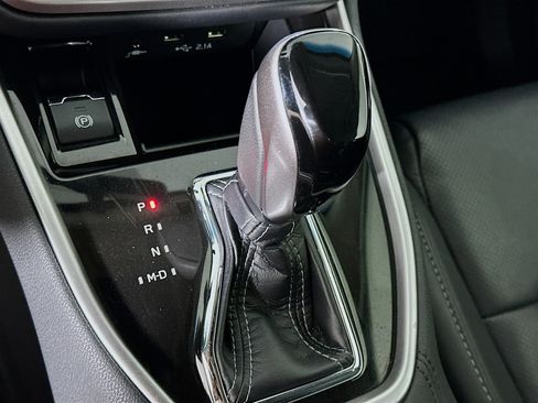 Used 2021 Subaru Legacy Limited w/ Popular Package #2 image 24