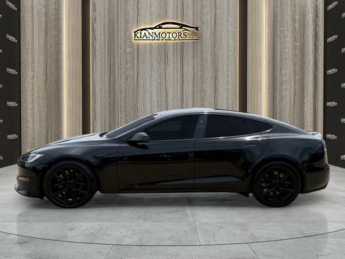 Used 2023 Tesla Model S Plaid AWD/4WD image 4
