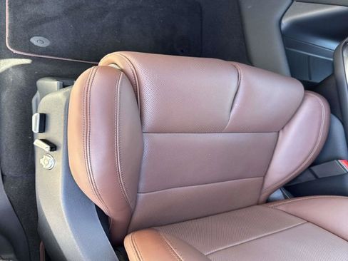 New 2026 Lincoln Navigator L Reserve AWD/4WD image 11