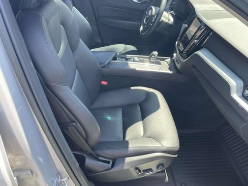 Used 2023 Volvo XC60 B5 Core w/ Climate Package AWD/4WD image 20