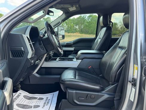 Used 2020 Ford F350 Lariat w/ Lariat Ultimate Package AWD/4WD image 18