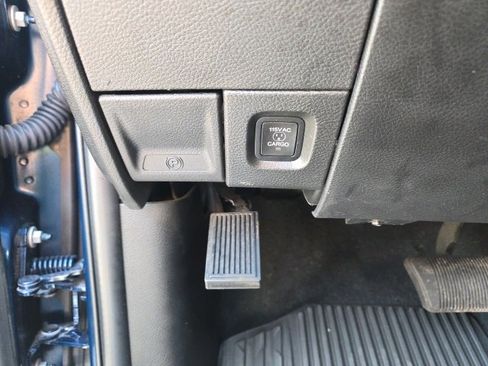 Used 2024 RAM 2500 Limited image 43