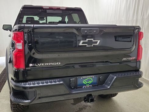 Certified 2026 Chevrolet Silverado 1500 ZR2 AWD/4WD image 5